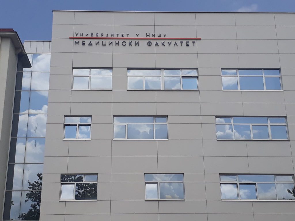 Studenti medicinskog u Nišu o prekidu blokade fakulteta: “Poštujemo većinu, menjamo strategiju borbe”